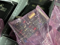 Partij elektronische onderdelen engel - afbeelding 37 van  115