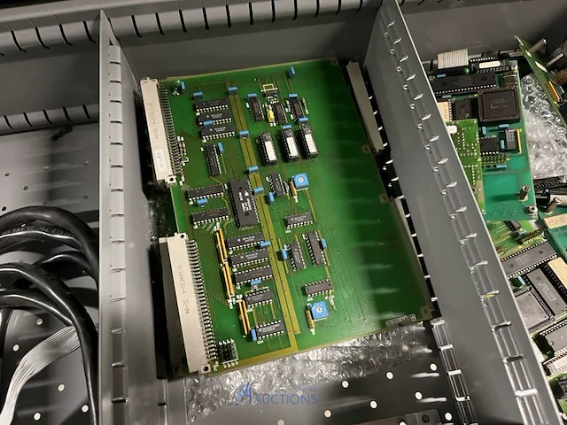 Partij elektronische onderdelen engel - afbeelding 51 van  115