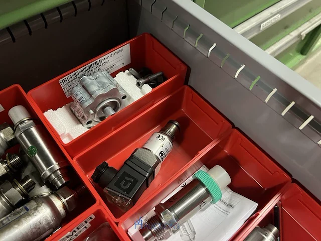 Partij elektronische onderdelen engel - afbeelding 60 van  115