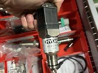 Partij elektronische onderdelen engel - afbeelding 62 van  115