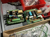 Partij elektronische onderdelen engel - afbeelding 63 van  115
