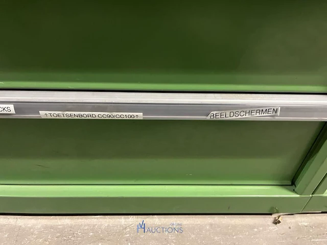 Partij elektronische onderdelen engel - afbeelding 76 van  115