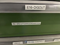 Partij elektronische onderdelen engel - afbeelding 92 van  115