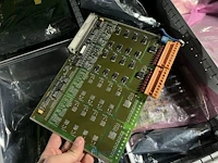 Partij elektronische onderdelen engel - afbeelding 97 van  115
