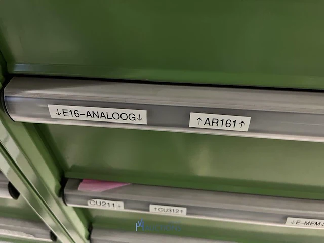 Partij elektronische onderdelen engel - afbeelding 106 van  115