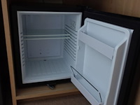 Partij elektronische toestellen - afbeelding 5 van  6