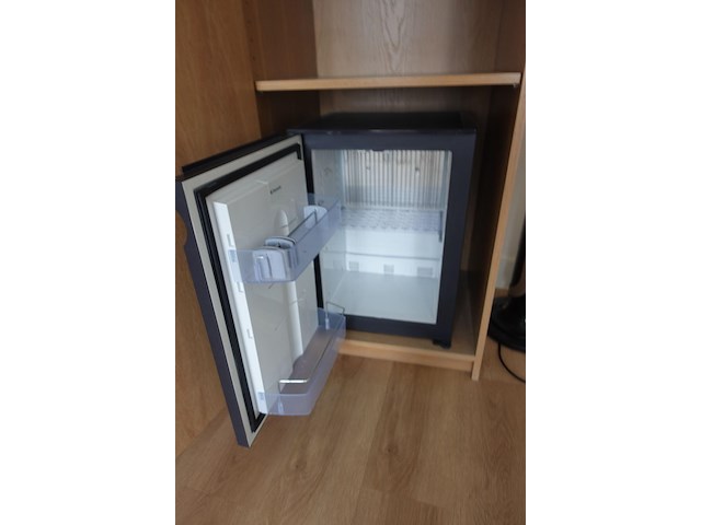 Partij elektronische toestellen - afbeelding 4 van  5