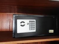 Partij elektronische toestellen - afbeelding 5 van  5