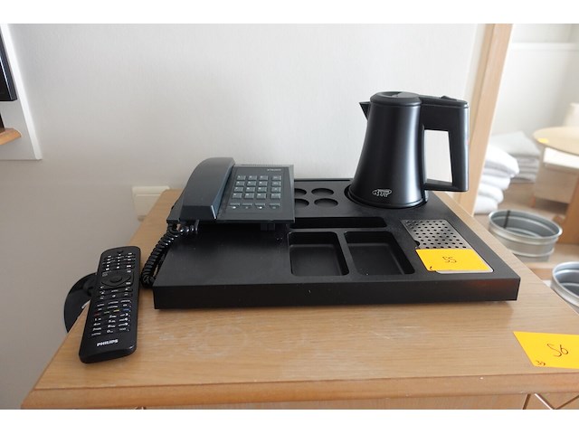 Partij elektronische toestellen - afbeelding 1 van  6