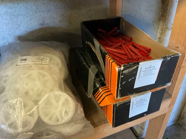 Partij etanco bevestigingsmaterialen - afbeelding 4 van  13