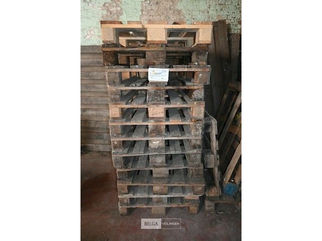 Partij europaletten + houten schutting - afbeelding 5 van  6