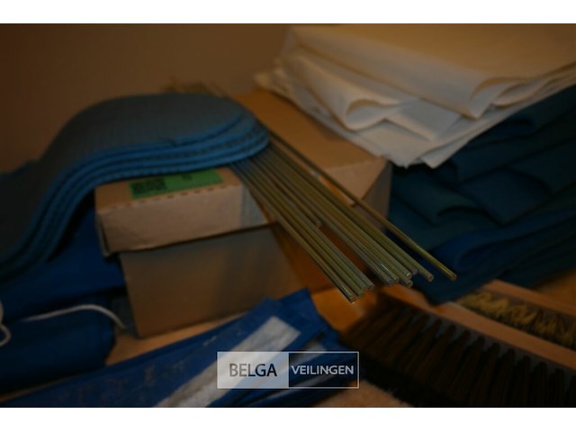 Partij extra bekleding strijktafels - afbeelding 3 van  6