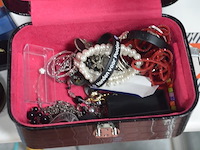 Partij fantasiejuwelen (2 leggers) - afbeelding 10 van  15