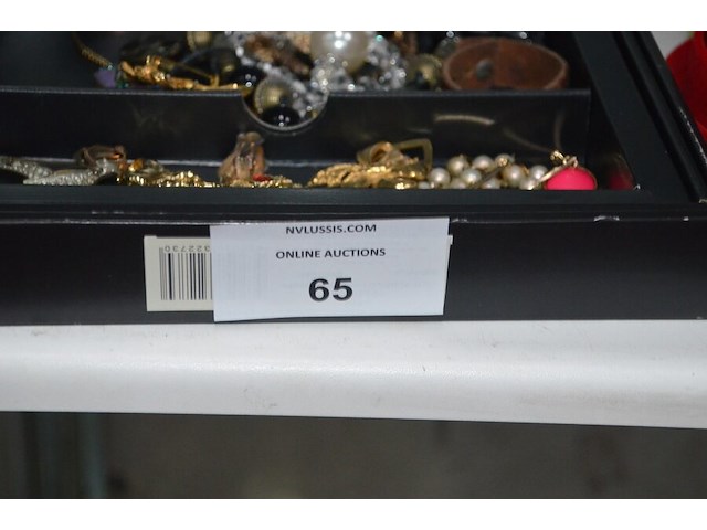 Partij fantasiejuwelen (2 leggers) - afbeelding 15 van  15