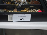 Partij fantasiejuwelen (2 leggers) - afbeelding 15 van  15