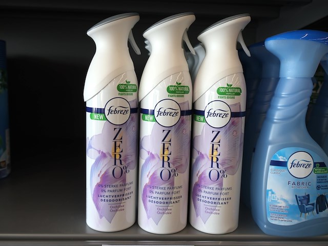 Partij febreze - afbeelding 3 van  7