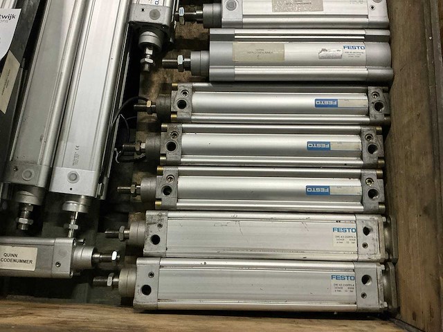 Partij festo pneumatische cilinders - afbeelding 5 van  5