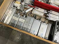 Partij festo pneumatische cilinders - afbeelding 4 van  8