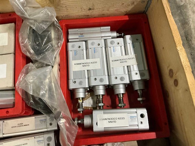 Partij festo pneumatische cilinders - afbeelding 8 van  8
