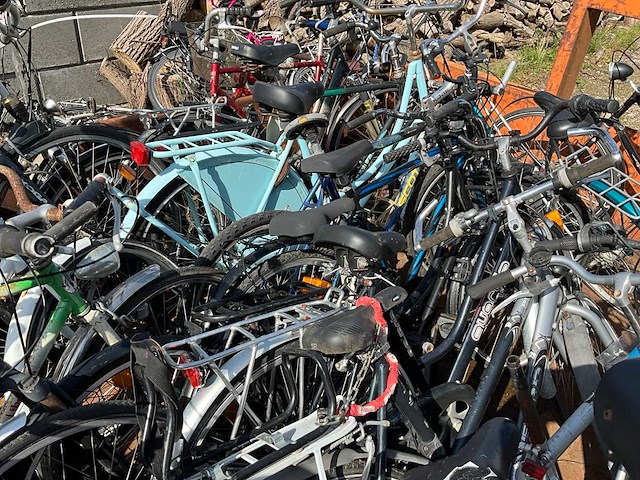 Partij fietsen (44x) - afbeelding 10 van  18