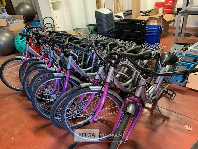 Partij fietsen kindermodel - afbeelding 1 van  5