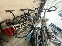 Partij fietsen met toebehoren - afbeelding 4 van  7
