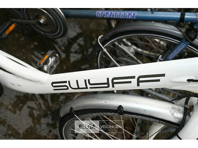 Partij fietsen - afbeelding 6 van  9