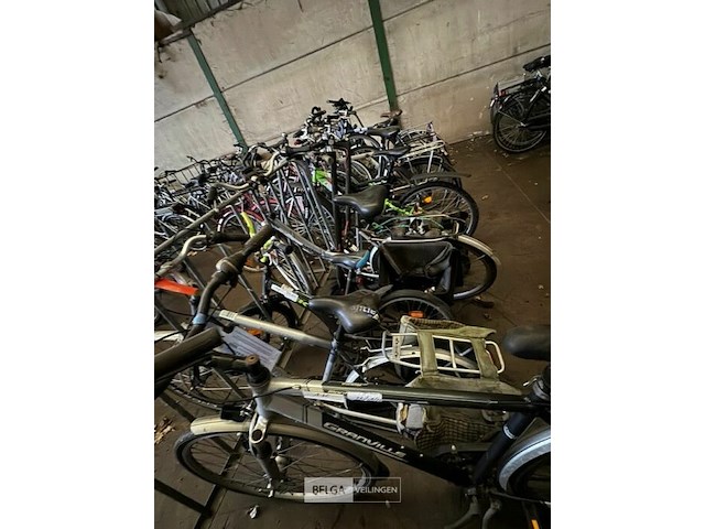 Partij fietsen - afbeelding 2 van  2