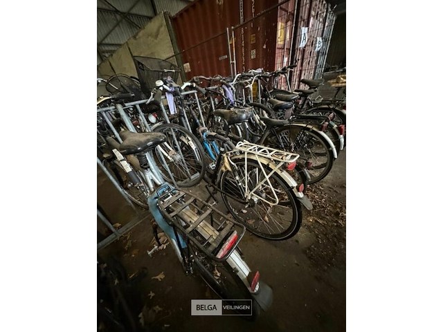 Partij fietsen - afbeelding 2 van  6