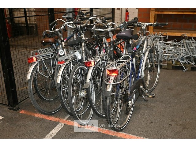 Partij fietsen - afbeelding 2 van  6