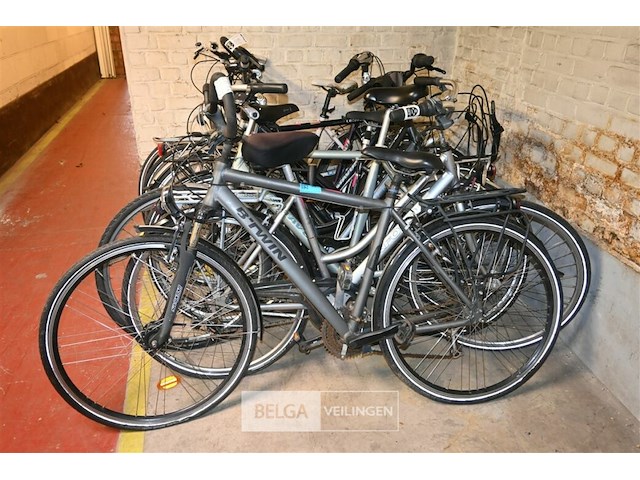 Partij fietsen - afbeelding 2 van  5