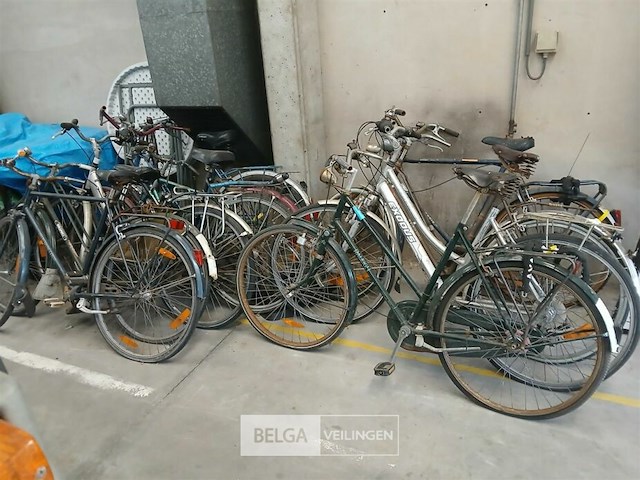 Partij fietsen - afbeelding 1 van  3