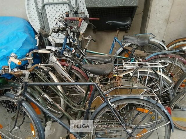 Partij fietsen - afbeelding 3 van  3