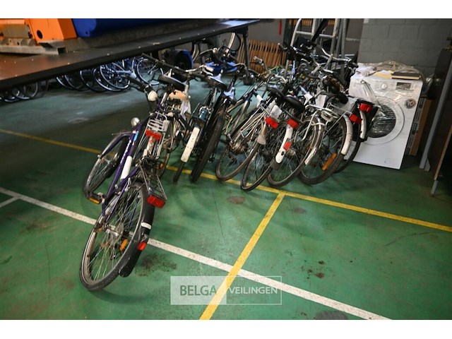 Partij fietsen - afbeelding 2 van  6