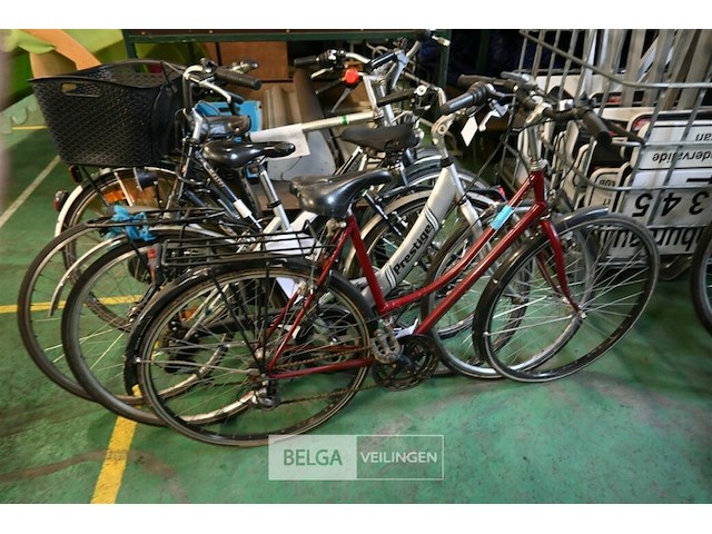 Partij fietsen - afbeelding 2 van  4