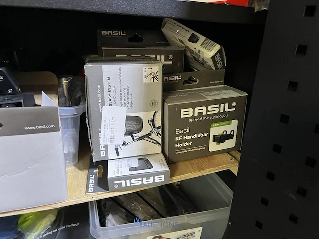 Partij fietsonderdelen en -accessoires - afbeelding 22 van  112