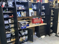Partij fietsonderdelen en -accessoires