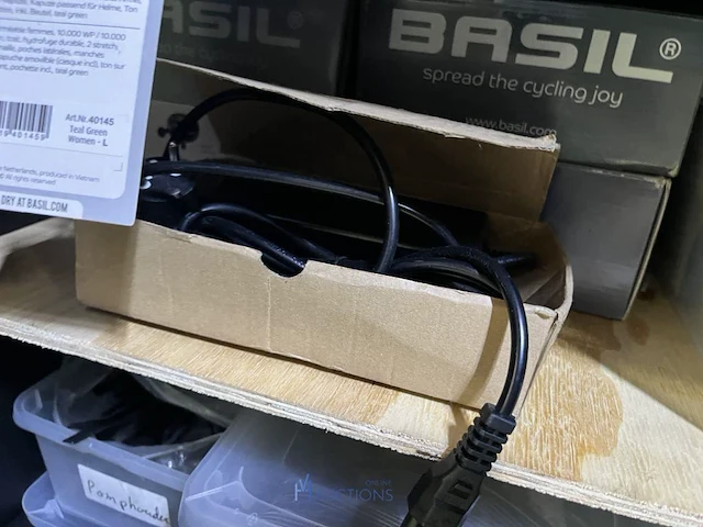 Partij fietsonderdelen en -accessoires - afbeelding 30 van  112