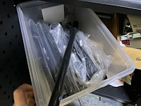 Partij fietsonderdelen en -accessoires - afbeelding 40 van  112