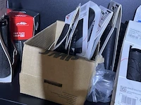 Partij fietsonderdelen en -accessoires - afbeelding 46 van  112