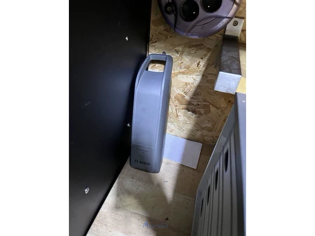 Partij fietsonderdelen en -accessoires - afbeelding 54 van  112