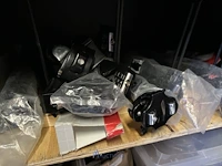 Partij fietsonderdelen en -accessoires - afbeelding 101 van  112