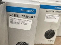 Partij fietsonderdelen shimano en sunrace - afbeelding 18 van  28