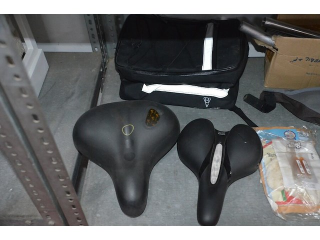 Partij fietsonderdelen - afbeelding 4 van  8