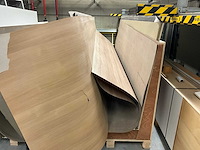 Partij fineer bladen op zolderverdieping - afbeelding 3 van  5