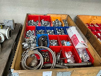 Partij fittingmateriaal - afbeelding 1 van  10