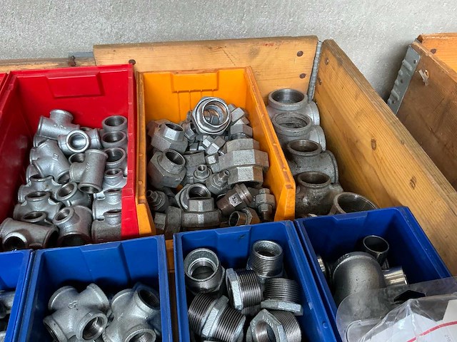 Partij fittingmateriaal - afbeelding 5 van  10
