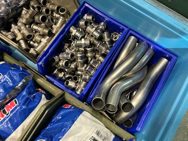 Partij fittingmateriaal - afbeelding 10 van  15