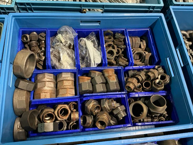 Partij fittingmateriaal - afbeelding 14 van  14