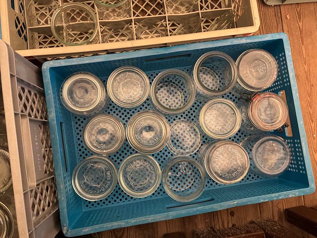 Partij flessen en bokalen - afbeelding 5 van  5